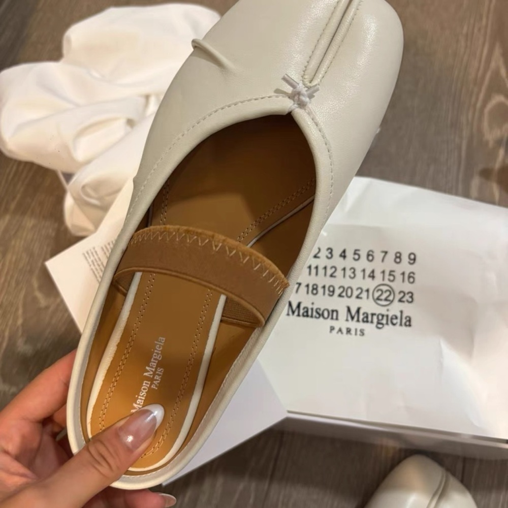 Maison Martin Margiela White Leather Loafers